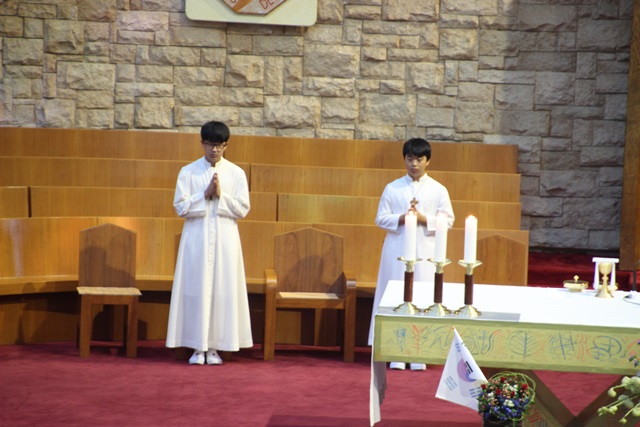 Y4QKpglF_1439810897_133[1].jpg