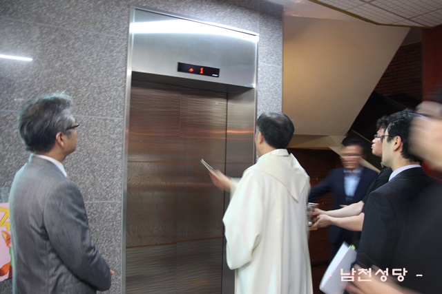 Ab1SxZWt_1469061047_048[1].jpg