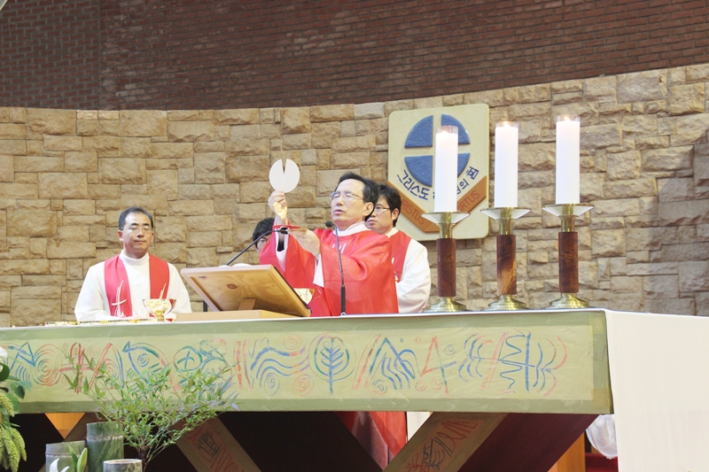 rkXetE7j_1411620069_031--2228[1].jpg