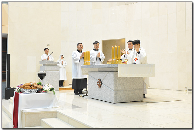 김빈WIN_1008.jpg