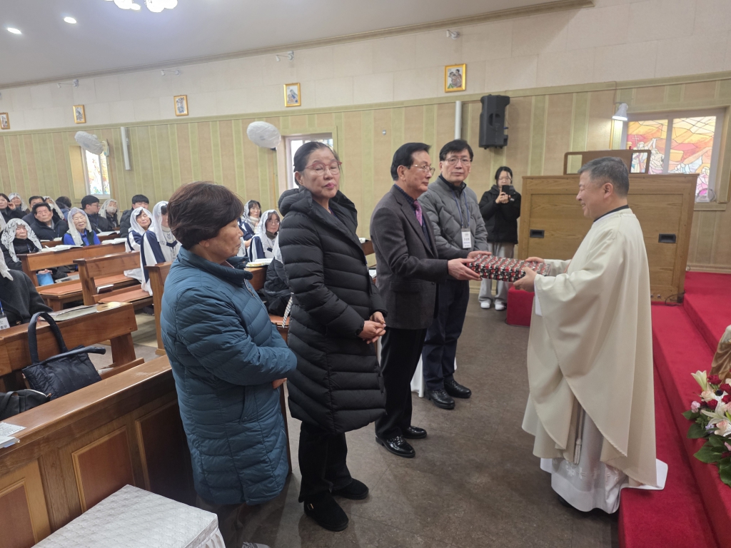 2025년12월28일 제단체장 감사선물 시상 (3).jpg