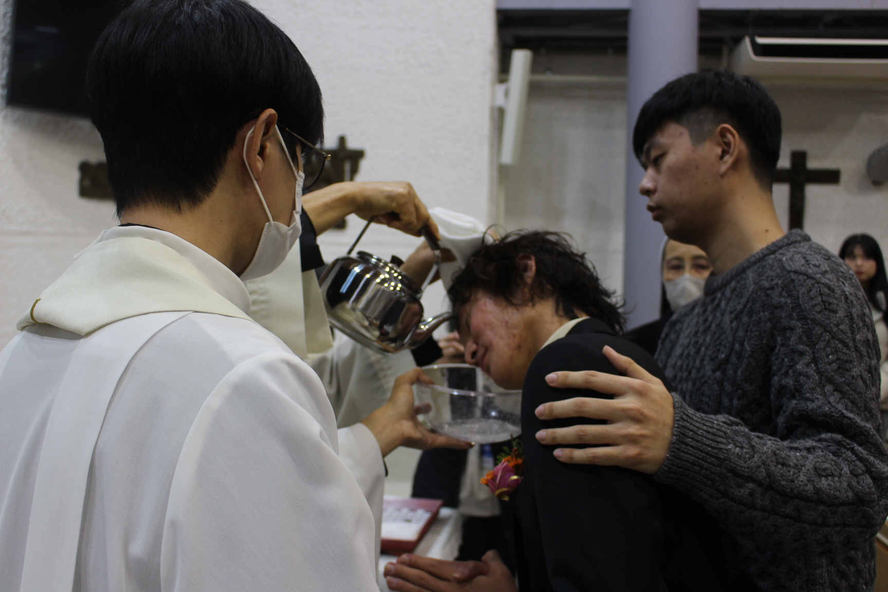 251225 세례식 (16).JPG