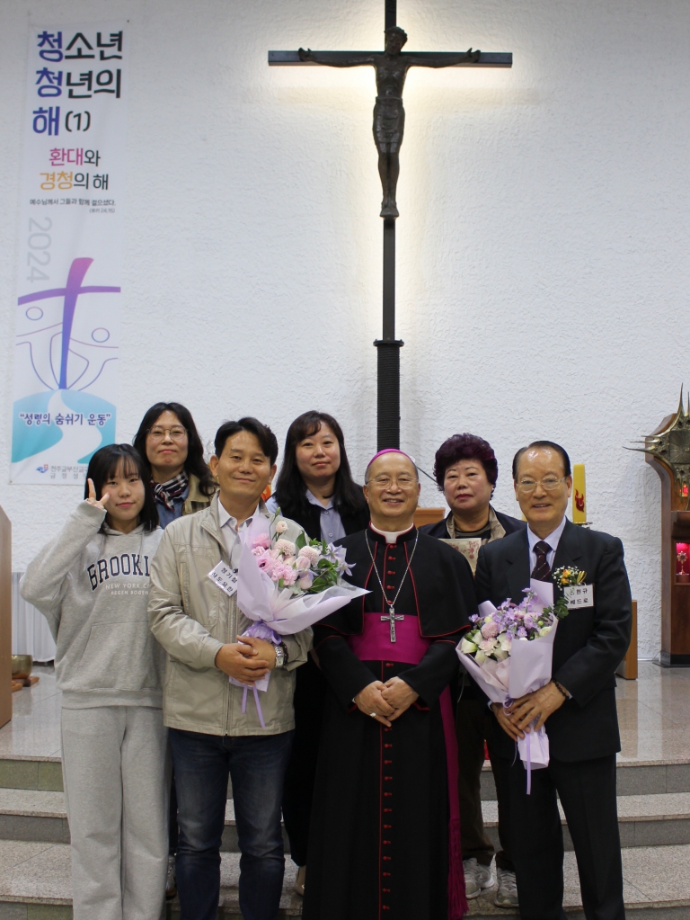 2410274 견진성사 개인사진 (40)[1].JPG