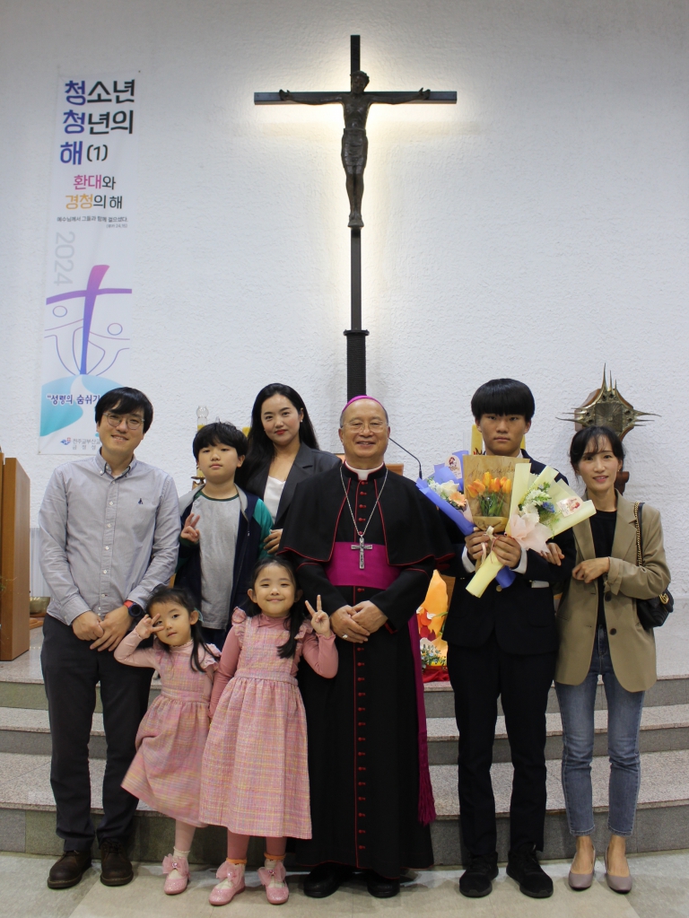 2410274 견진성사 개인사진 (37)[1].JPG