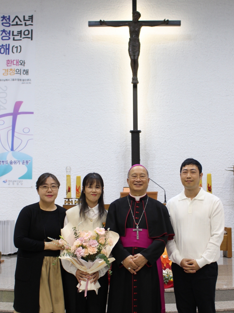 2410274 견진성사 개인사진 (44)[1].JPG