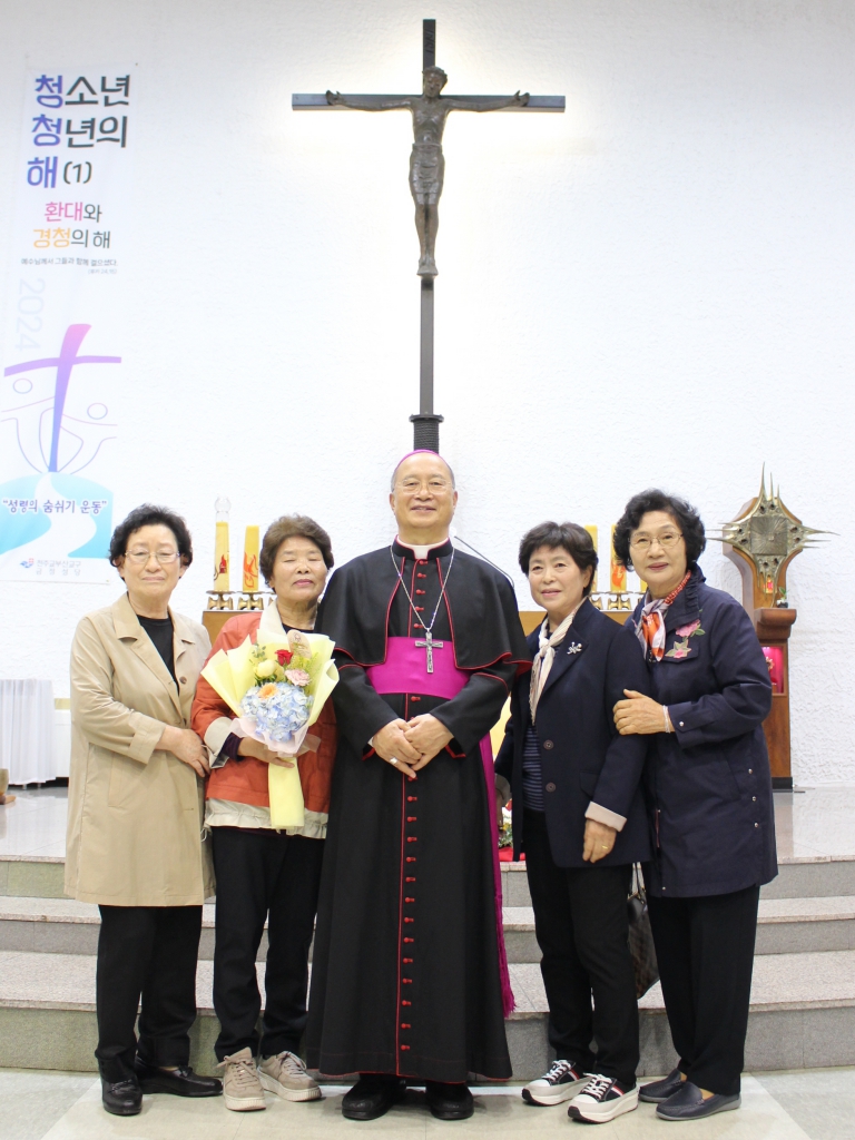 2410274 견진성사 개인사진 (29)[1].JPG