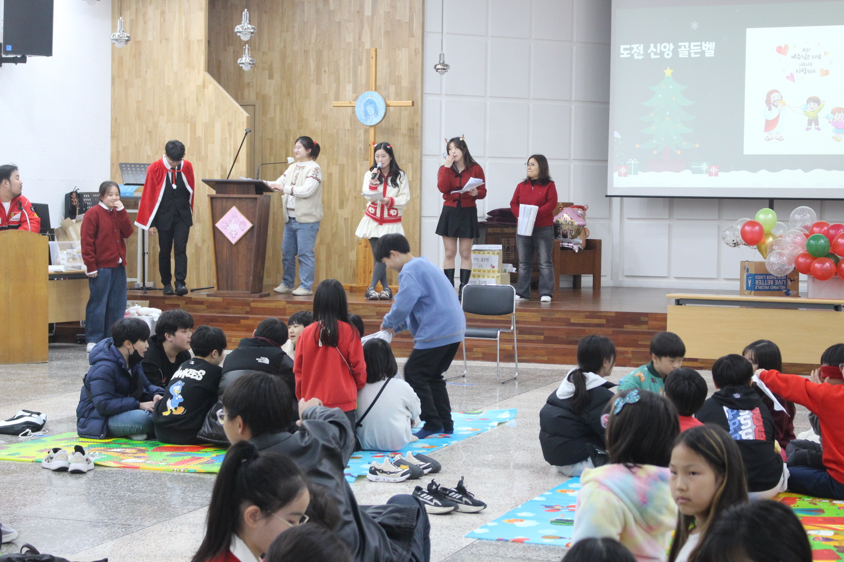 251220 성탄제_성경퀴즈 (18).JPG