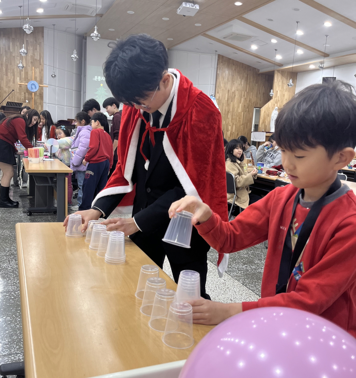 251220 성탄제_은총시장 (36).jpg