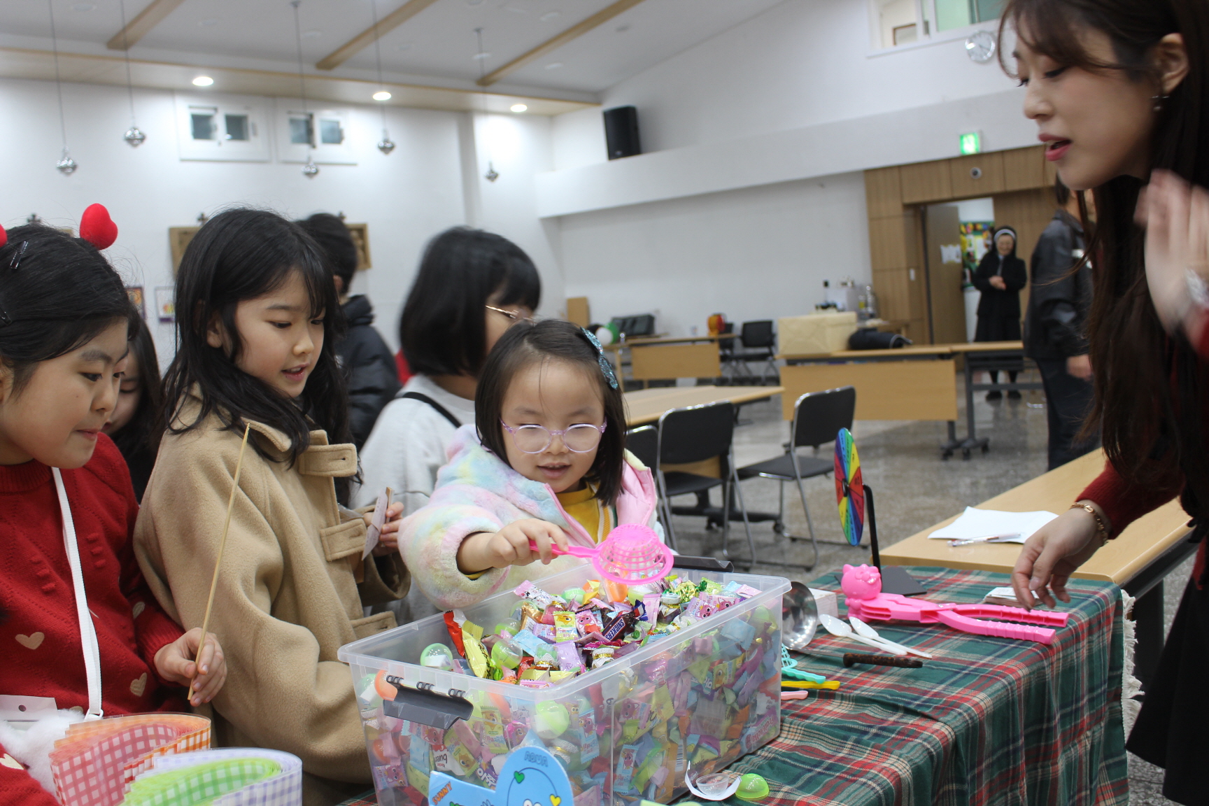 251220 성탄제_은총시장 (13).JPG