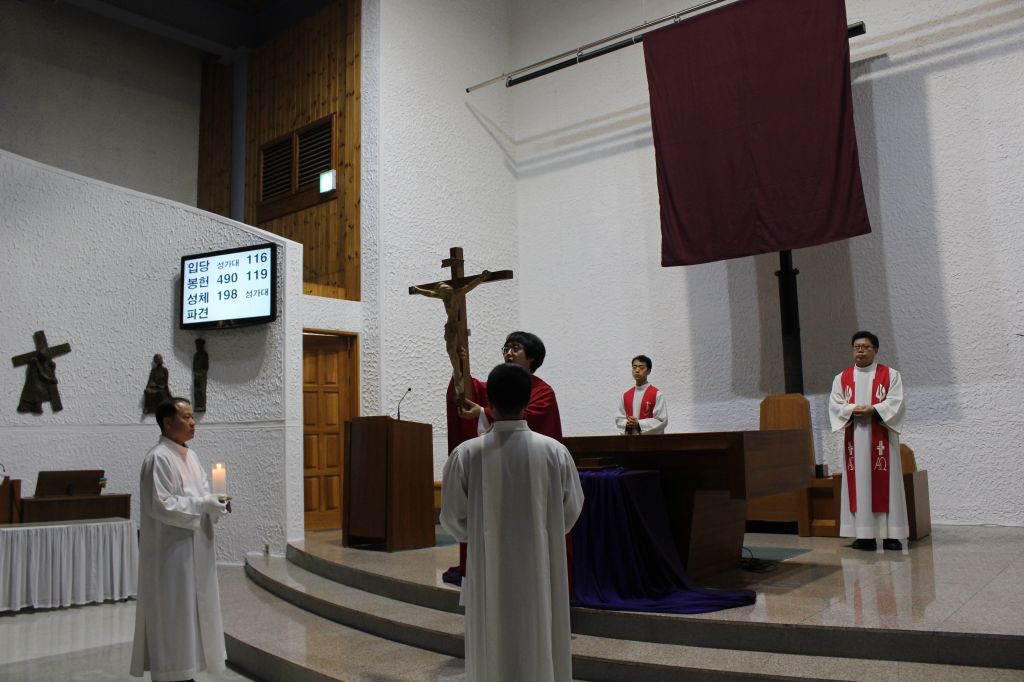 주님수난성금요일 (91).JPG