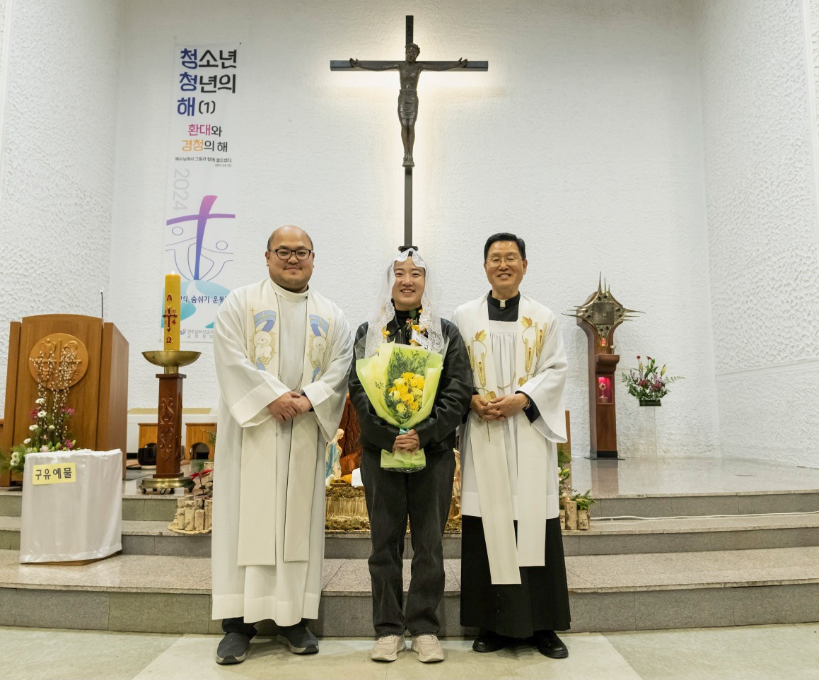 1735218837864-15.jpg