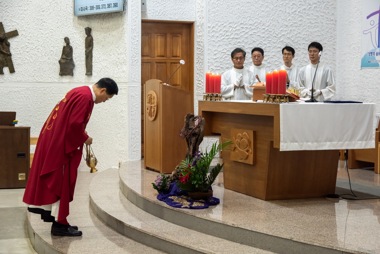 250413_성지주일H_009ps.jpg