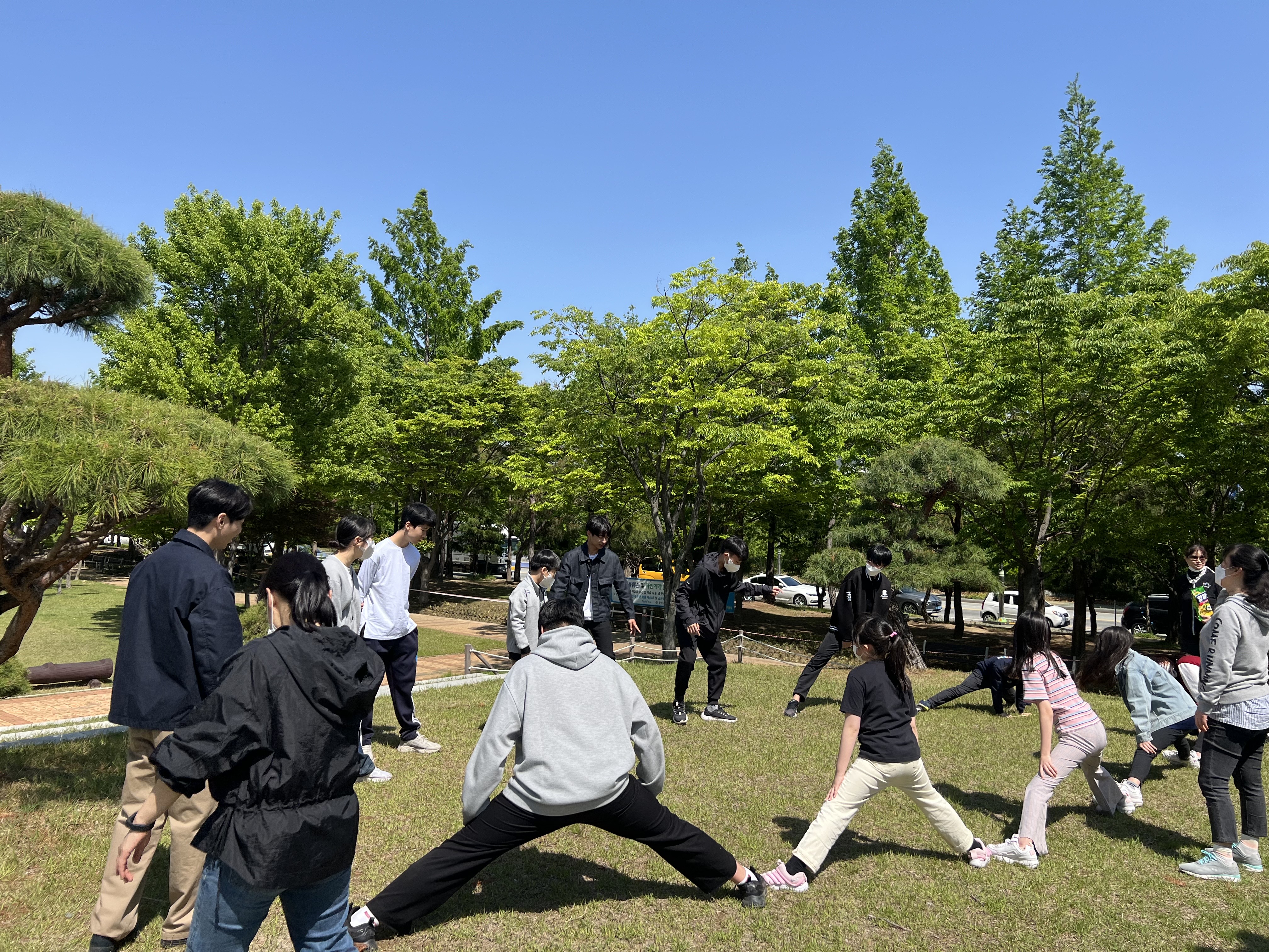 누구 누구 다리가 길까요 (4).jpg