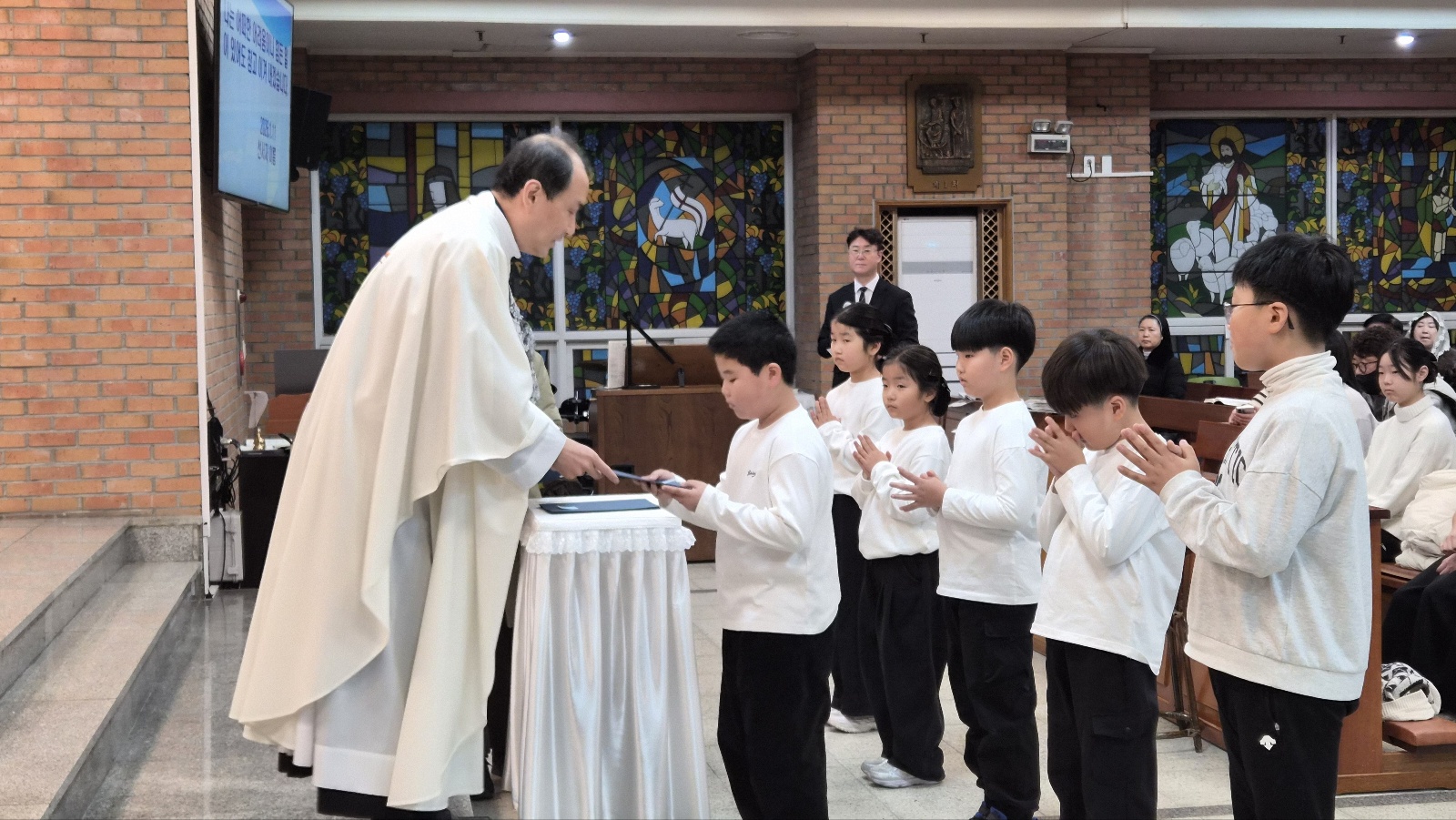 청소년 복사단 입단식 6.jpg