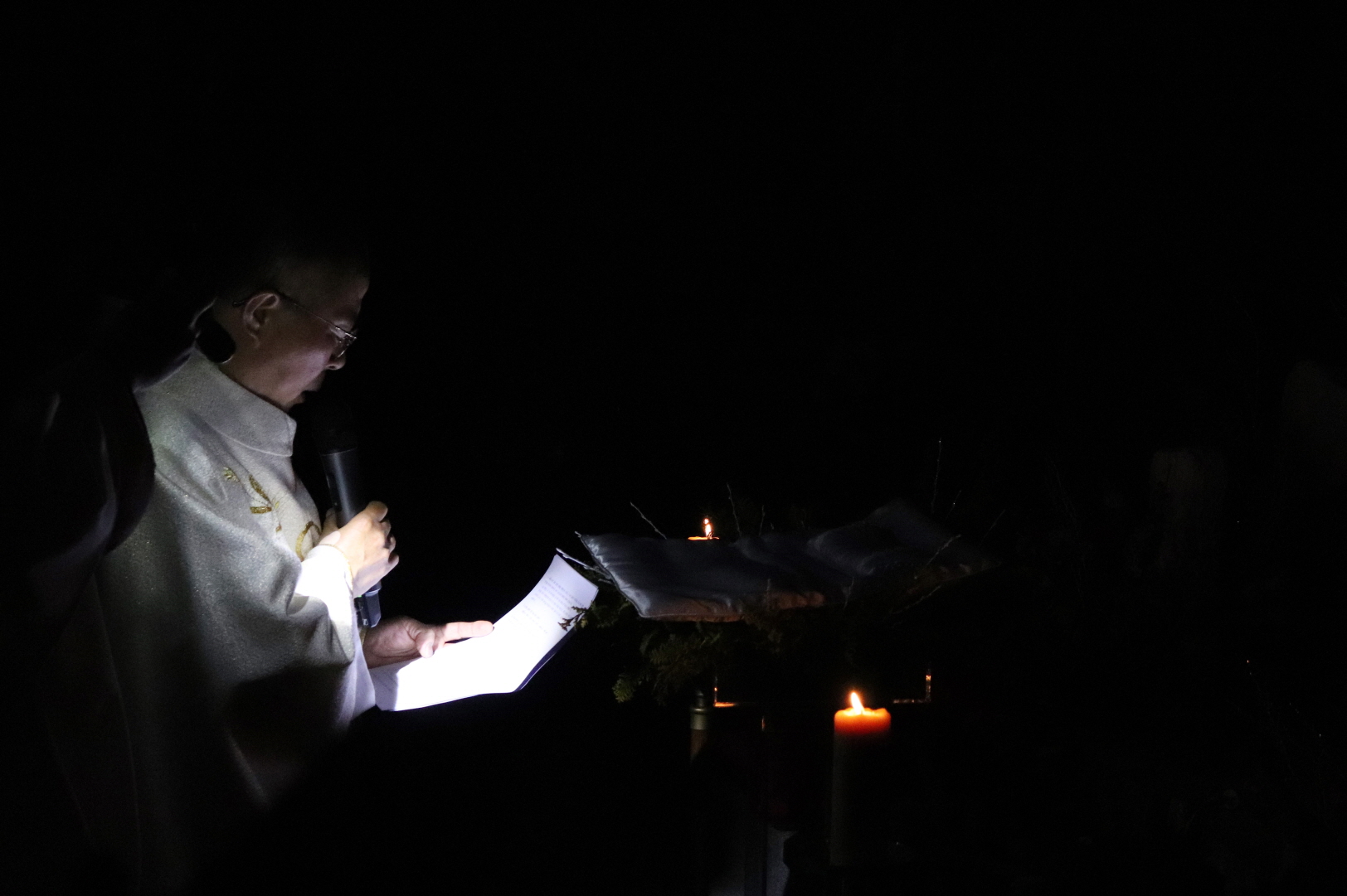 [크기변환]주님 성탄 대축일 밤 미사 1.jpg