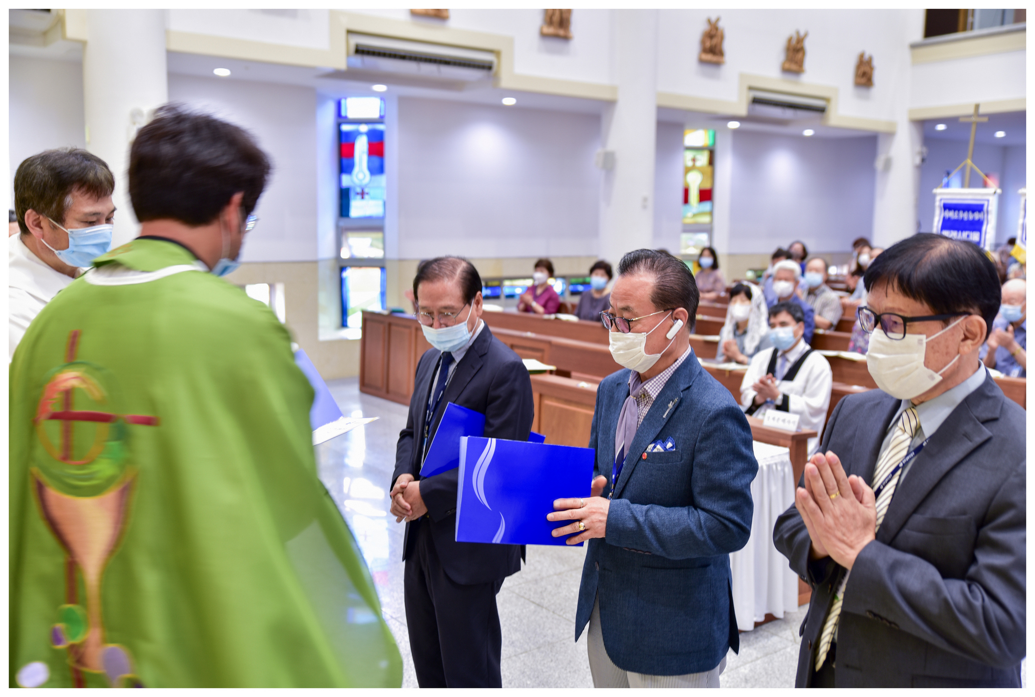 성체분배 임명장 수여9.jpg