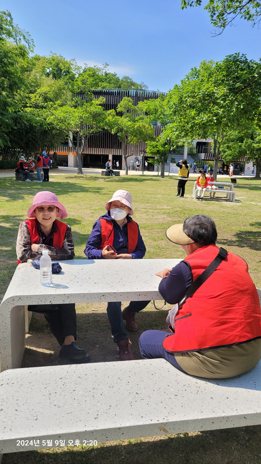 TalkMedia_i_a0413f76dc80.jpg.jpg