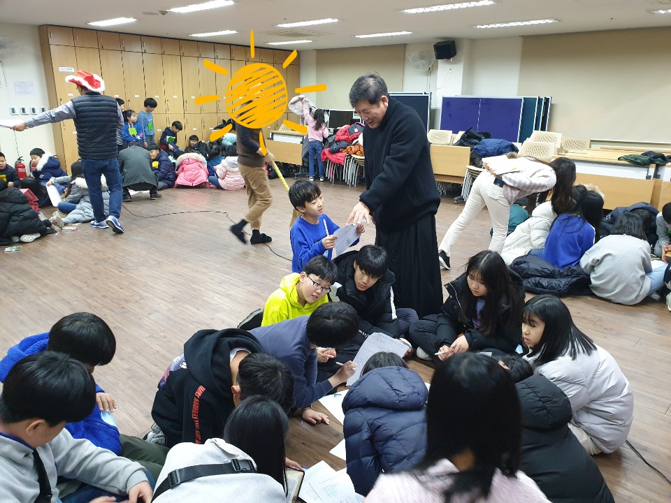 2019-12-21 주일학교 성탄맞이 행사 (24).jpg