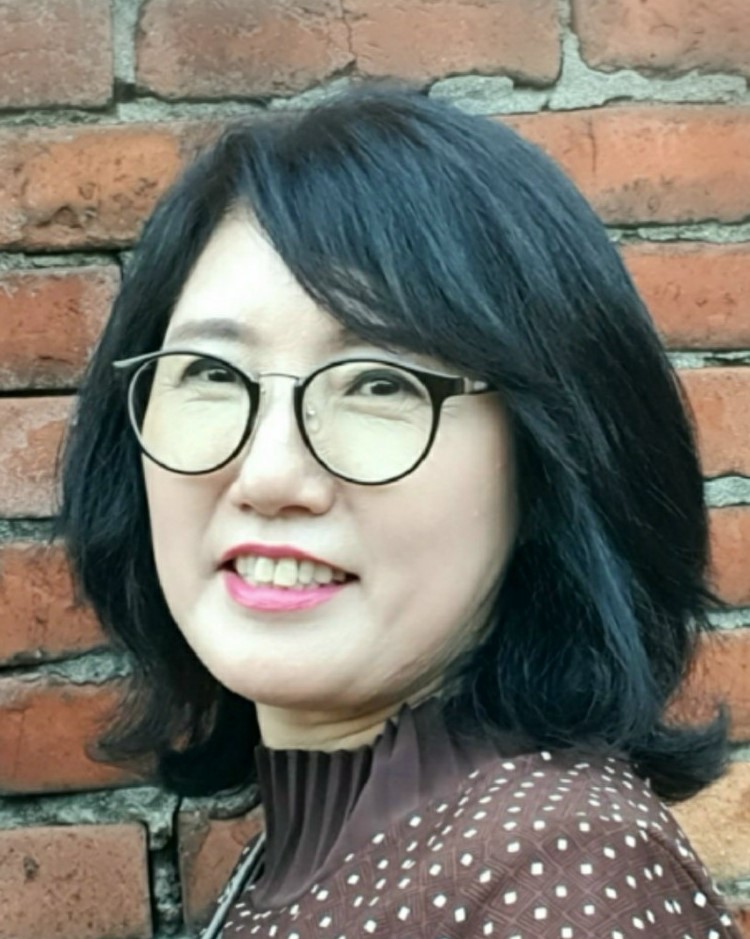 신보연 율리안나.jpg