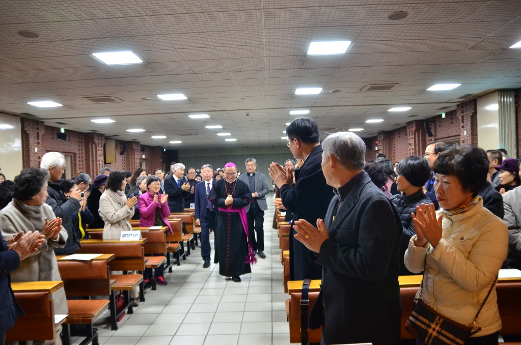 20200209본당순례완주자축복장수여식002.JPG