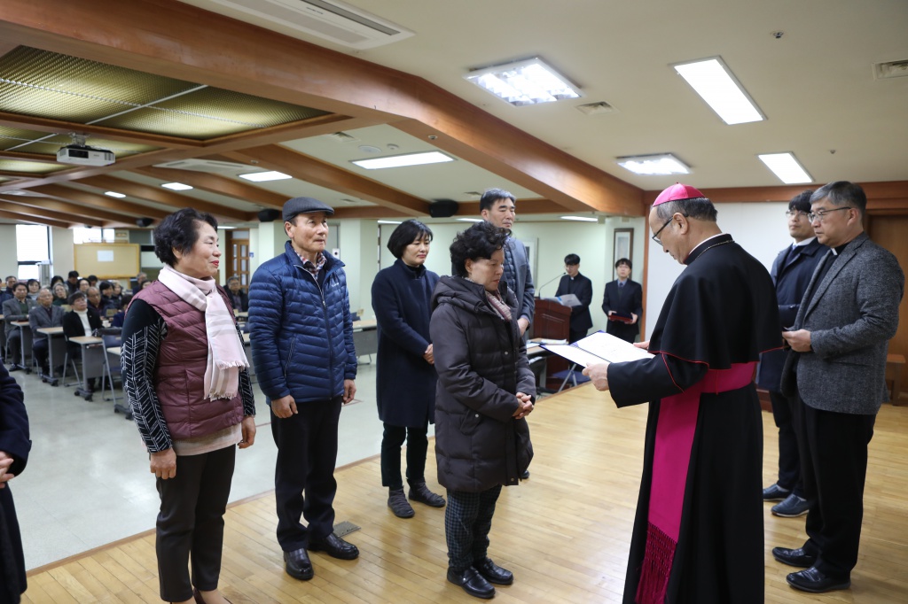 20191220성지순례축복장수여식023.JPG