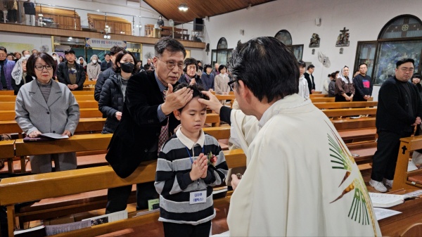 첫영성체KakaoTalk_20251122_152541880_03.jpg
