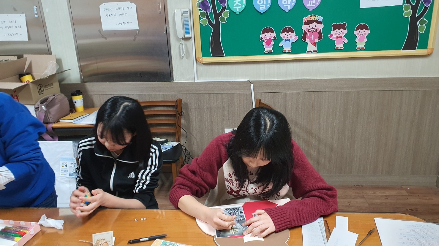1746098134734-21.jpg