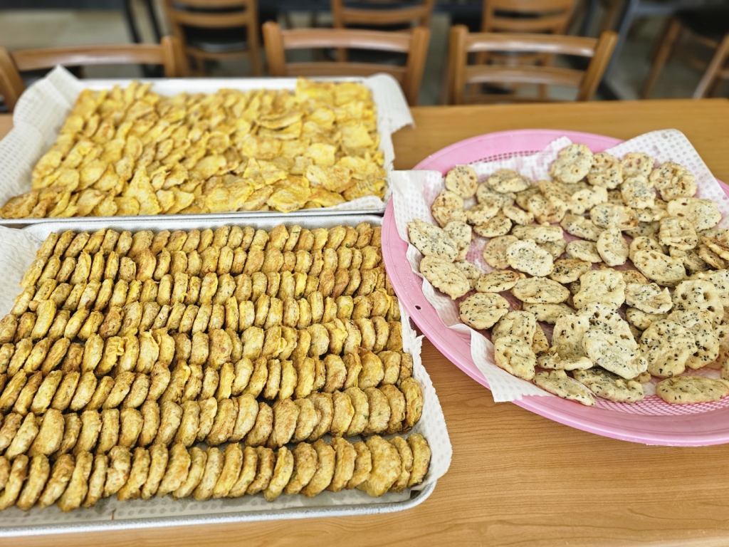 1738050788241-5.jpg