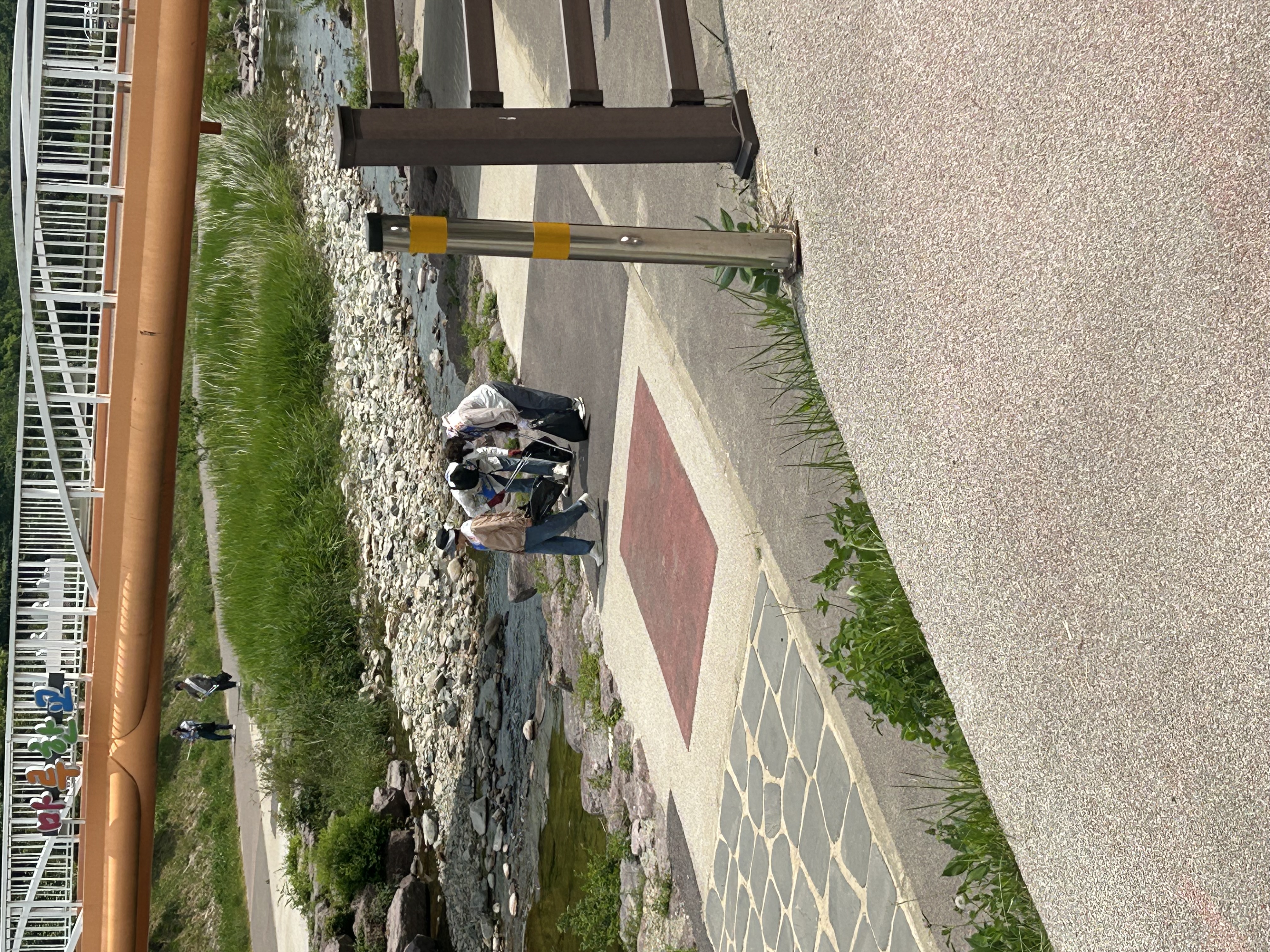 KakaoTalk_20250610_222901519_01.jpg