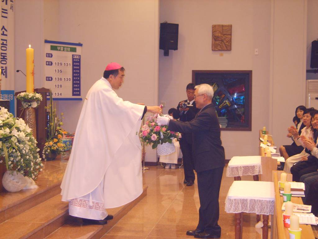 2006.04.15 부활성야 (5).JPG