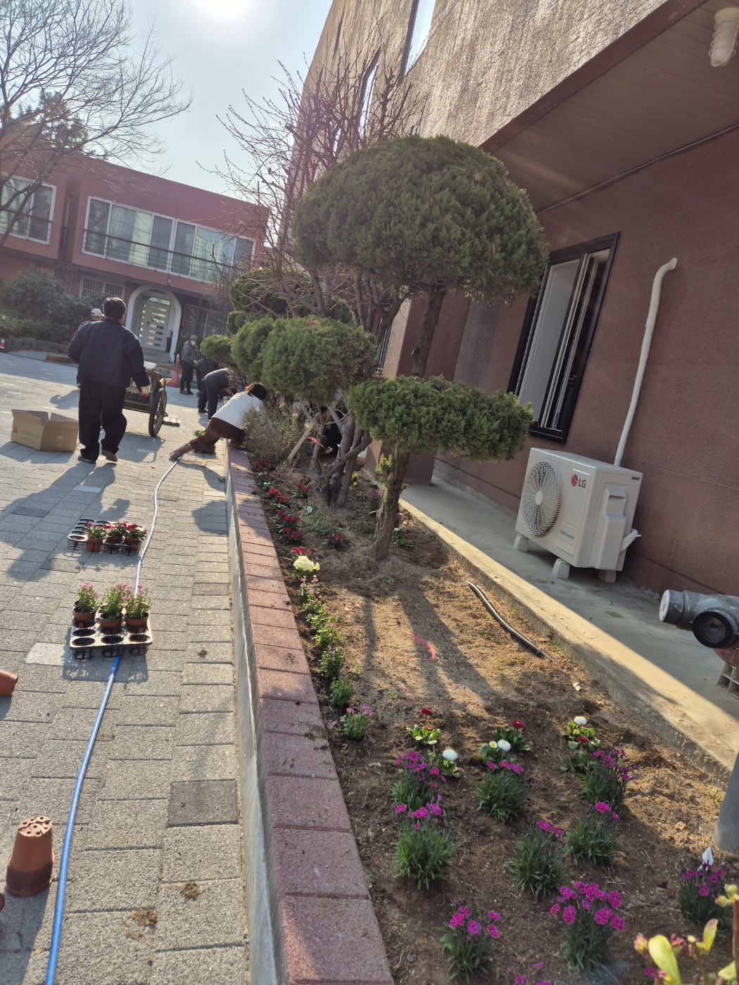 KakaoTalk_20250310_214043399_02.jpg