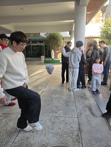 1548 1764542794741.jpg