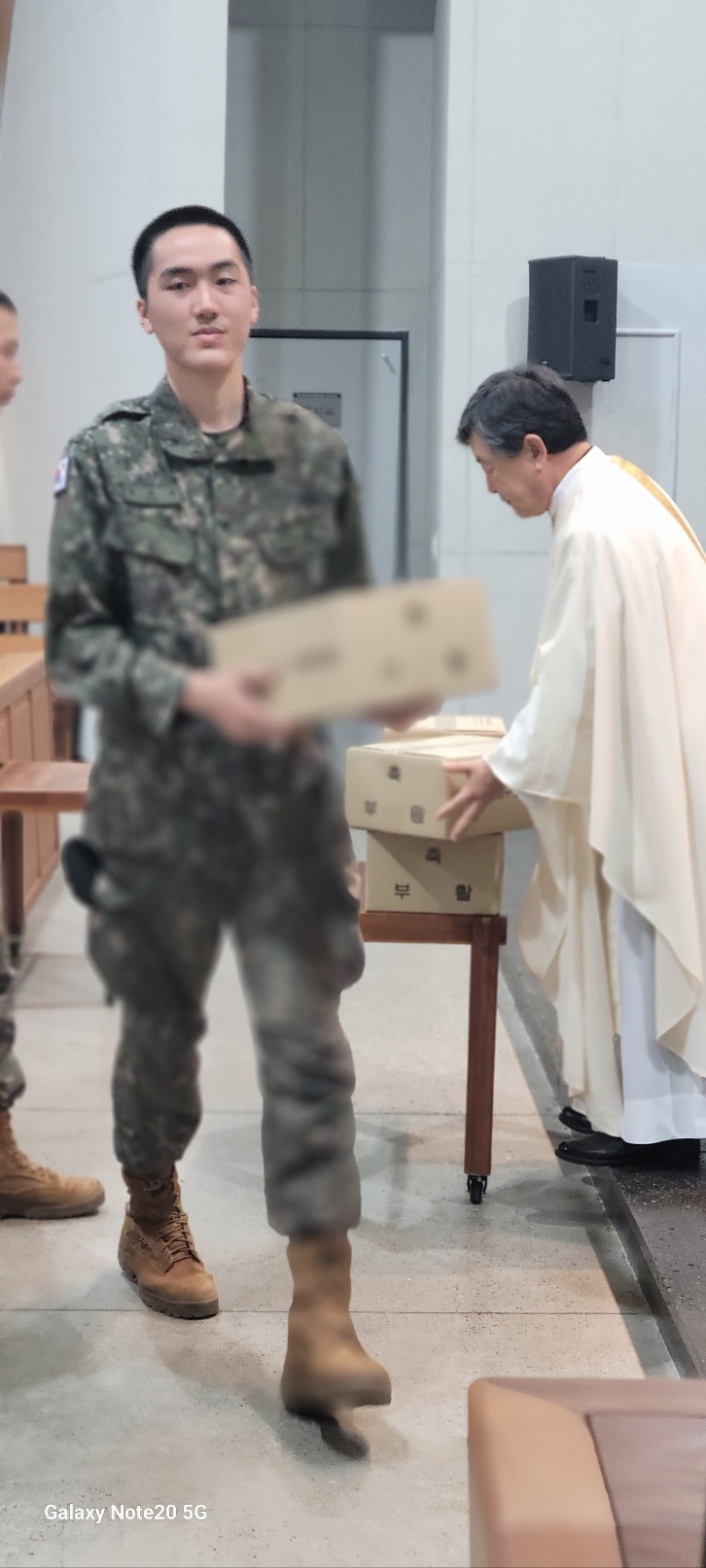 KakaoTalk_20250420_133835662_04.jpg