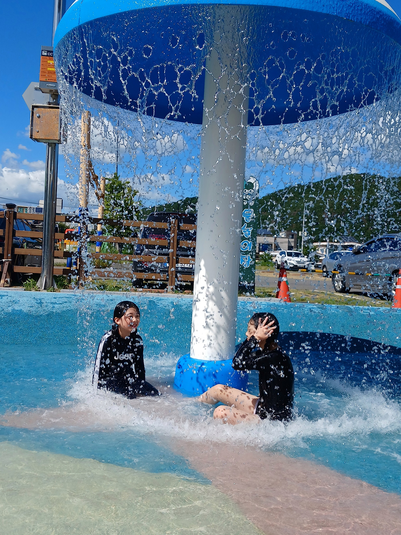 다운로드 (14).jpg