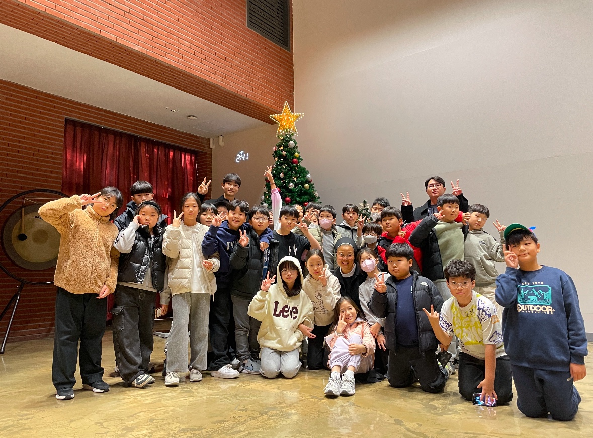 KakaoTalk_20241211_222159527_16.jpg