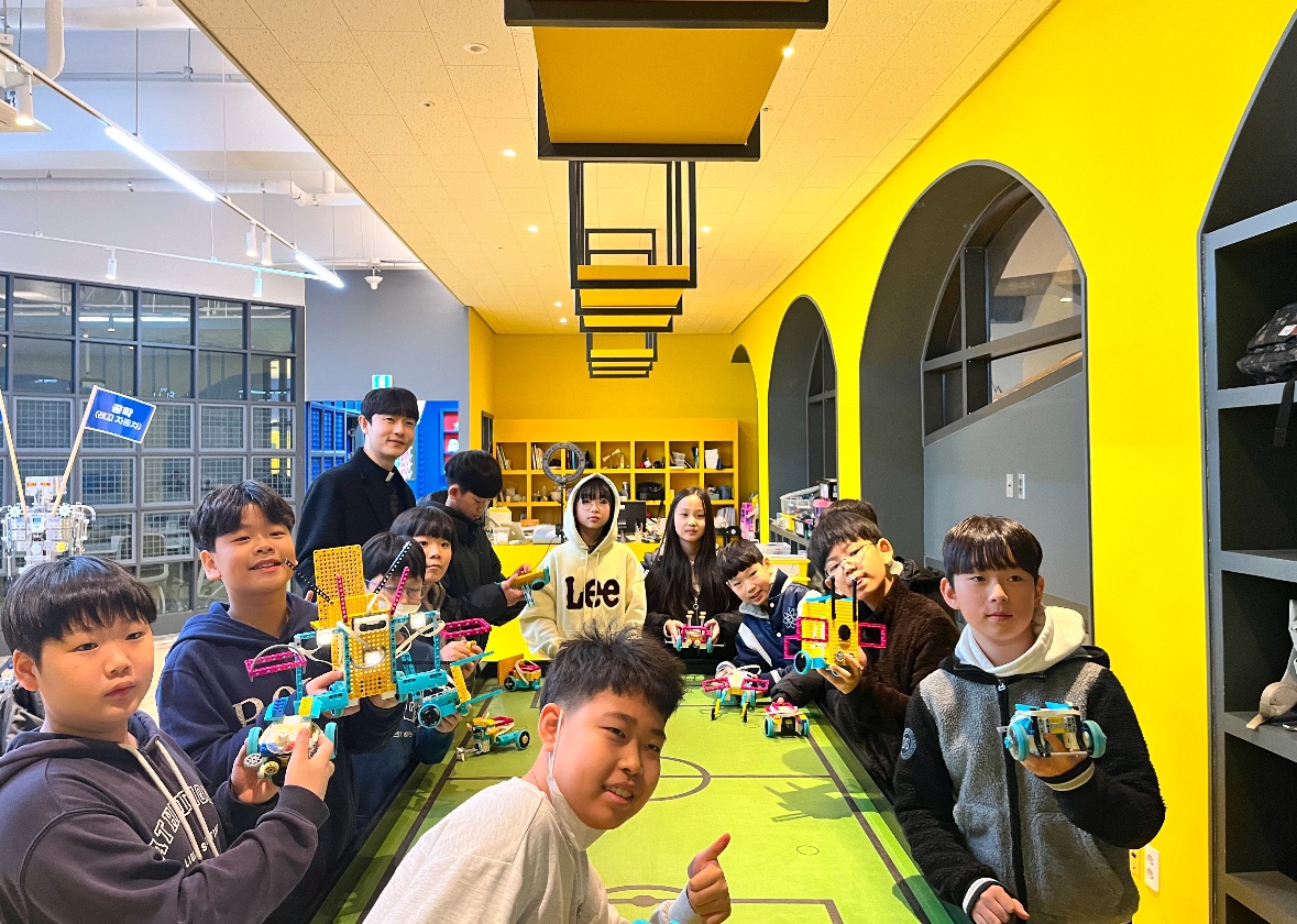 KakaoTalk_20241211_222159527_06.jpg