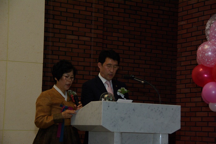 SG102706.JPG