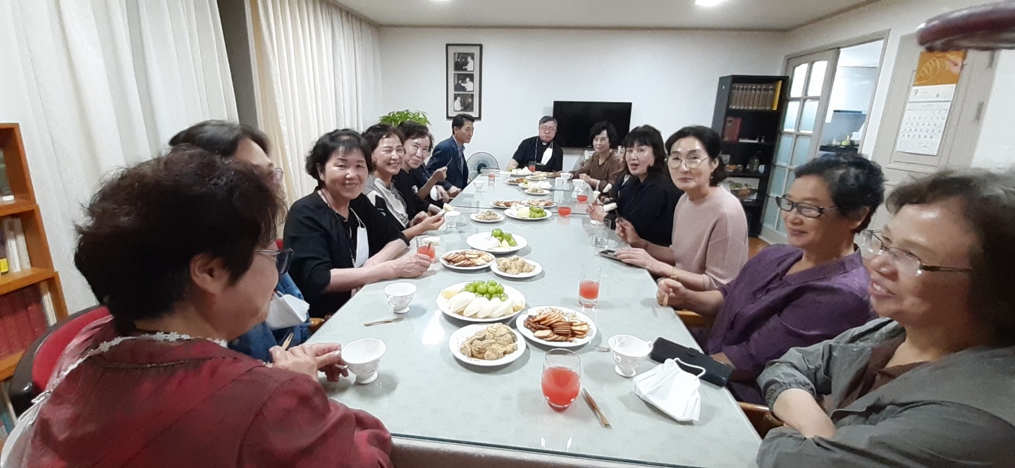 KakaoTalk_20220922_211626418_03.jpg