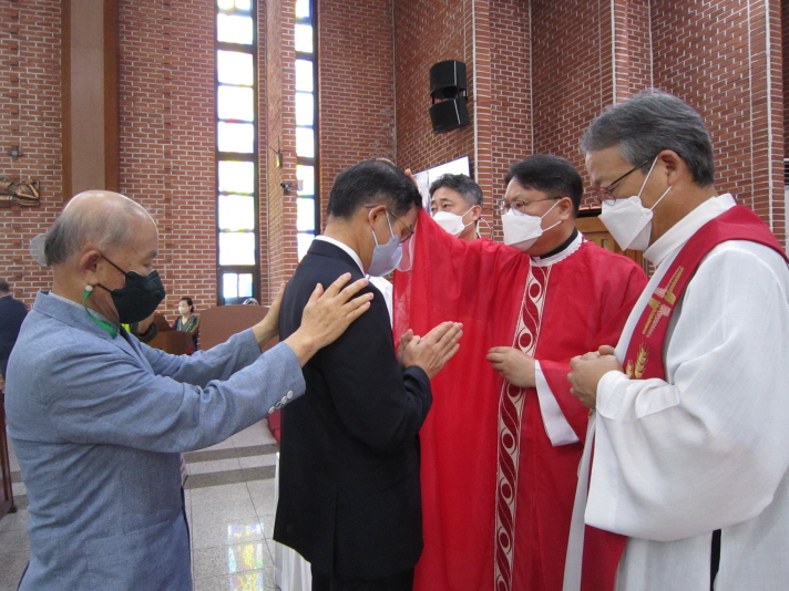 [꾸미기]5. 20210919_견진성사 견진 성사 예식(축성성유도유) (24).JPG