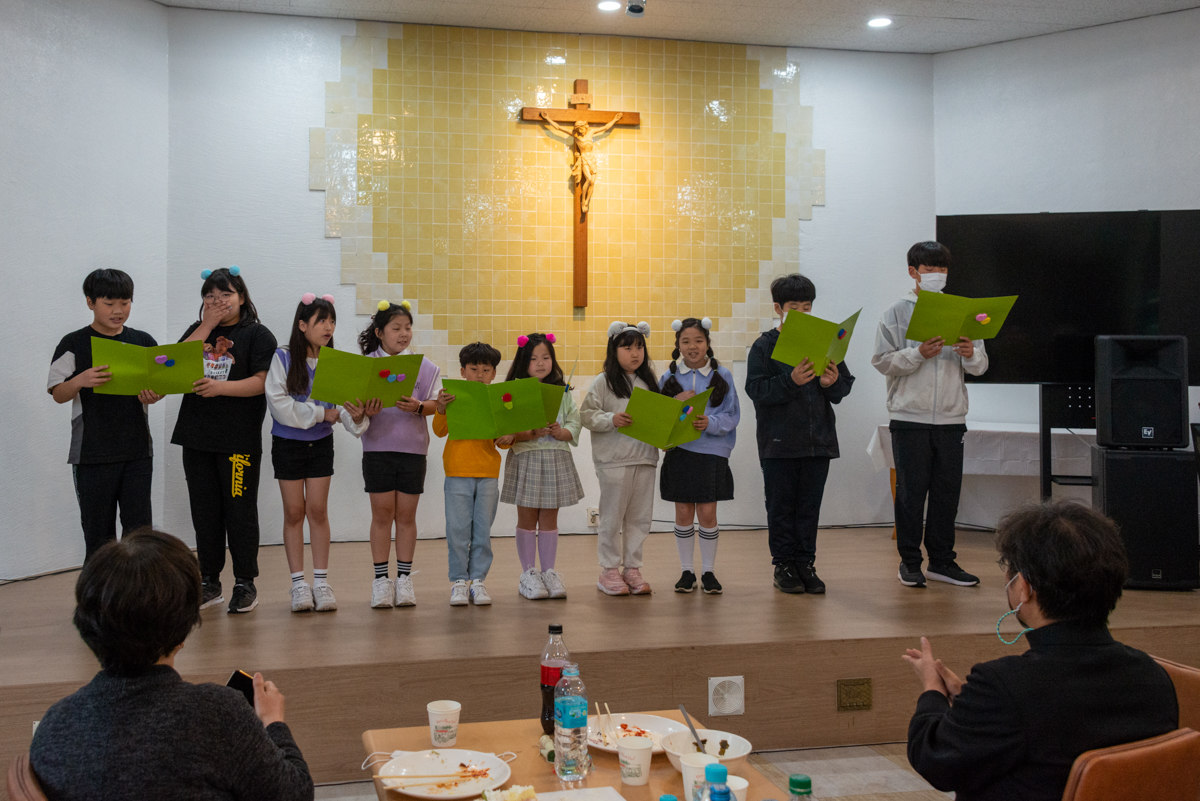 20230507-경로잔치 (20).JPG