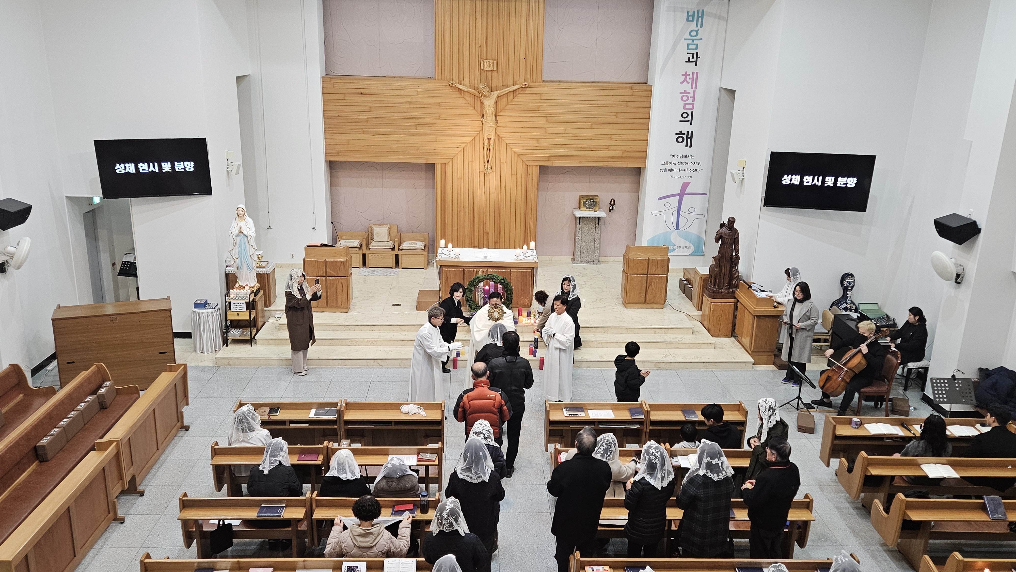 20251204-대림의밤 및 성시간 (1).JPG