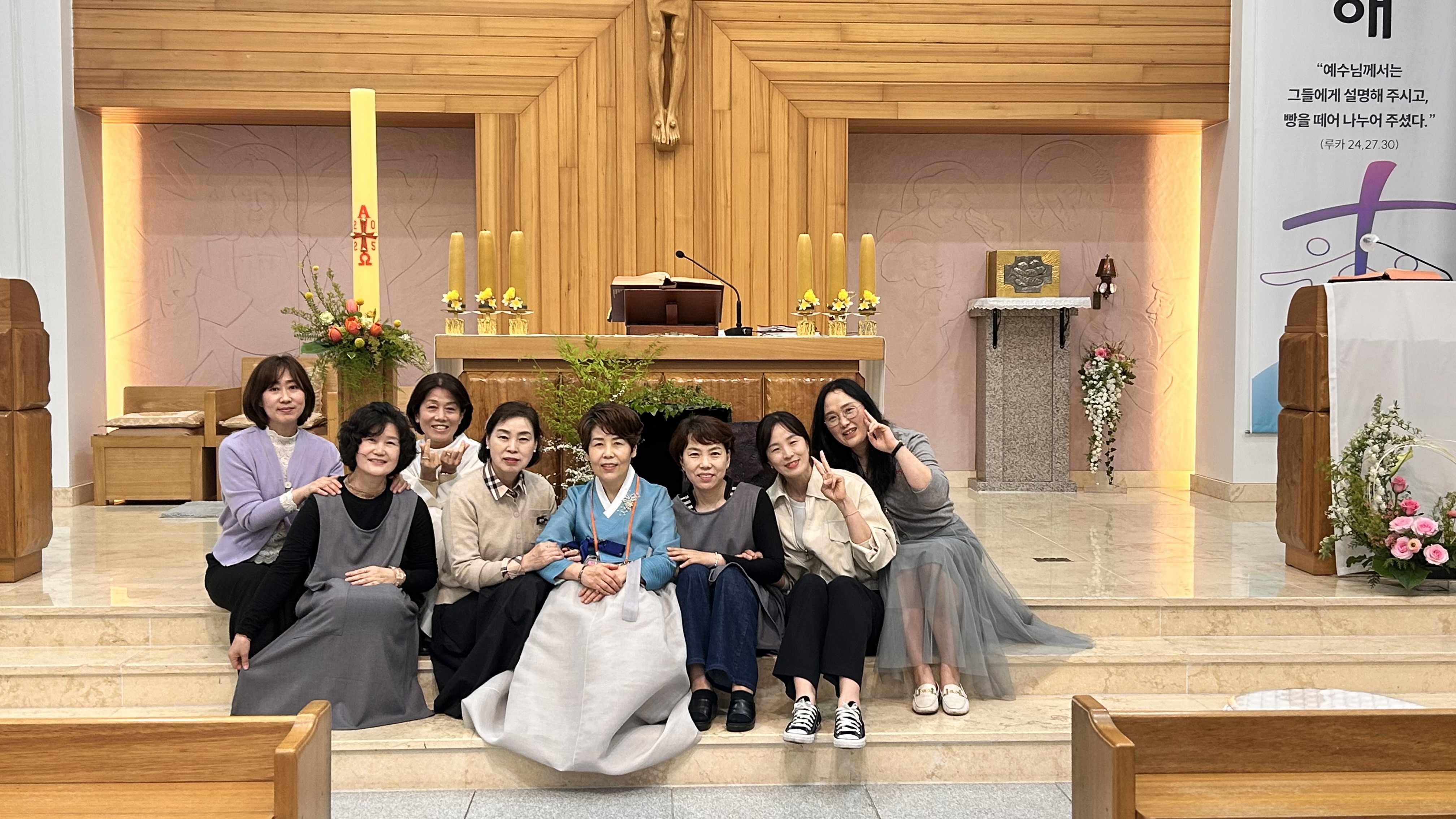 20250419-주님부활대축일 파스카 성야 (49).jpg