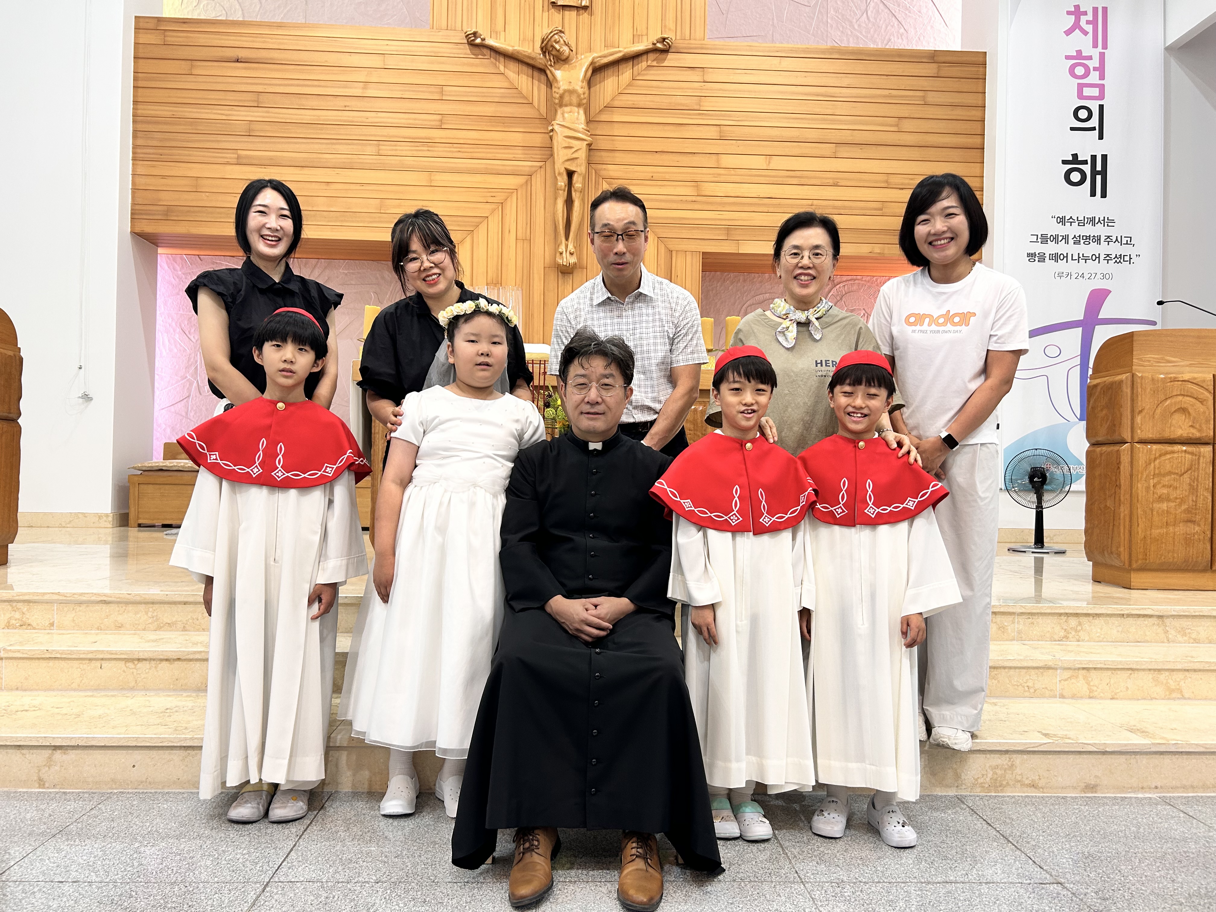 20250628-첫영성체 아이들 독사진 (13).jpg