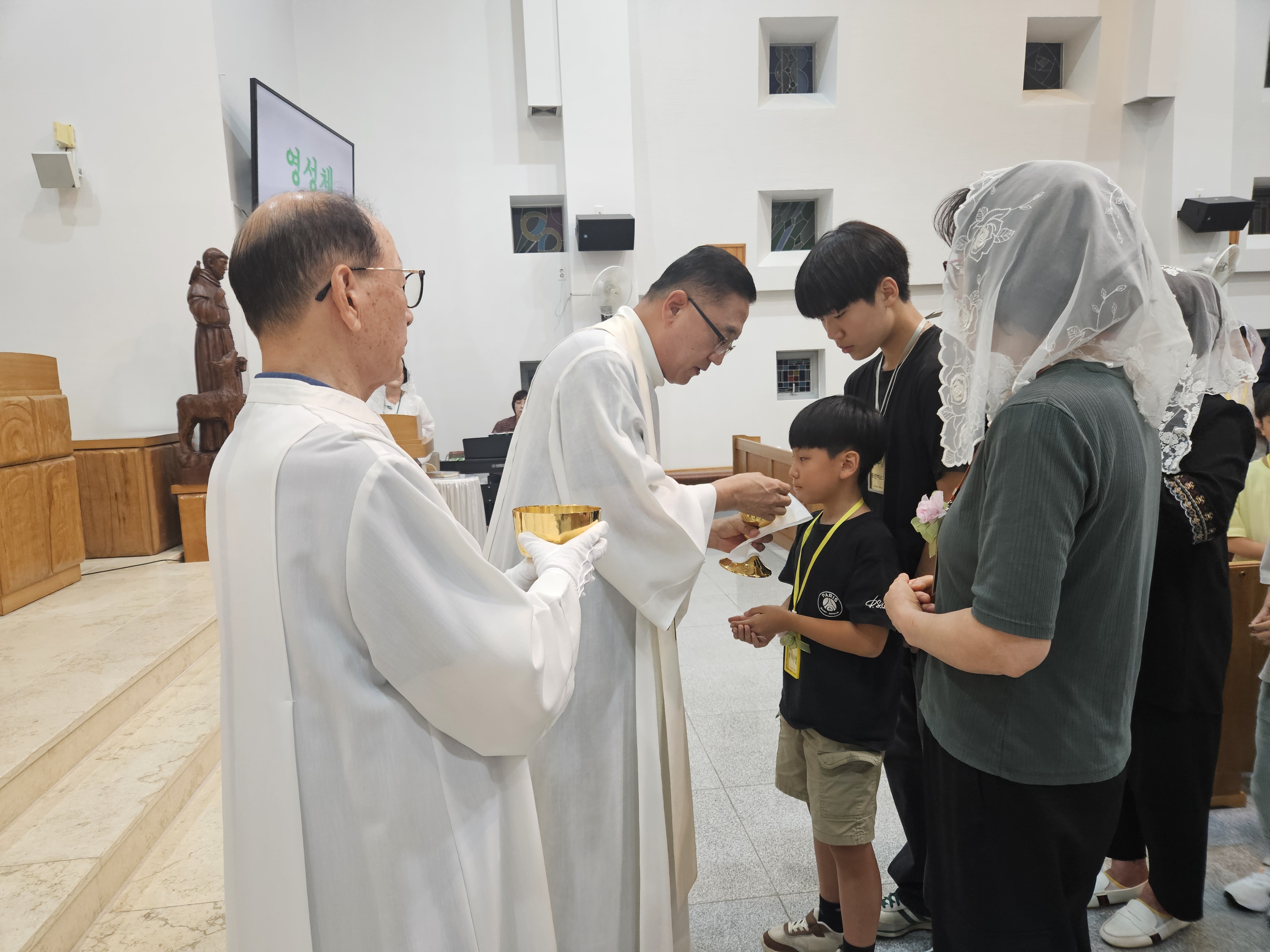 20250930-첫 축일자 미사 (6).JPG