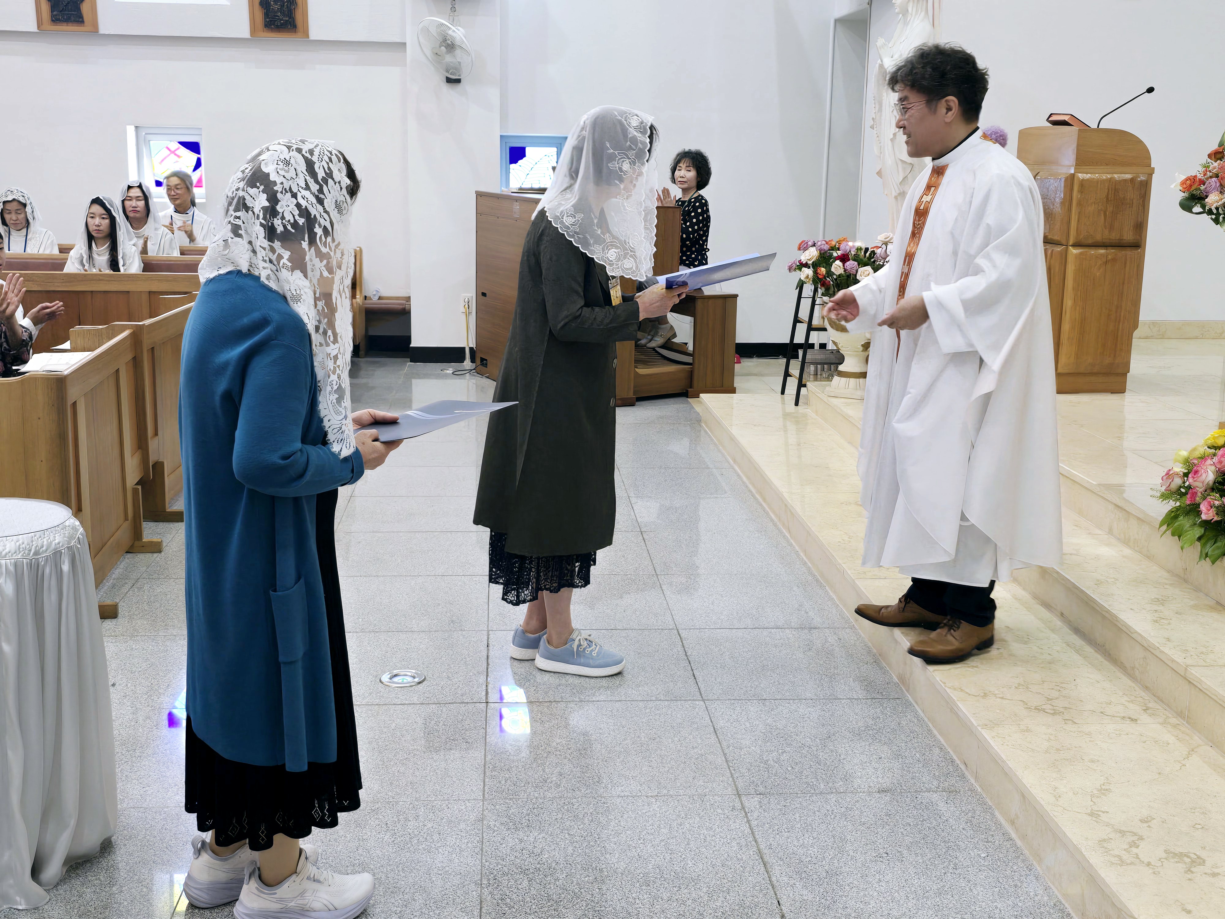 20250525-성경필사 인증서 수여식 (2).JPG
