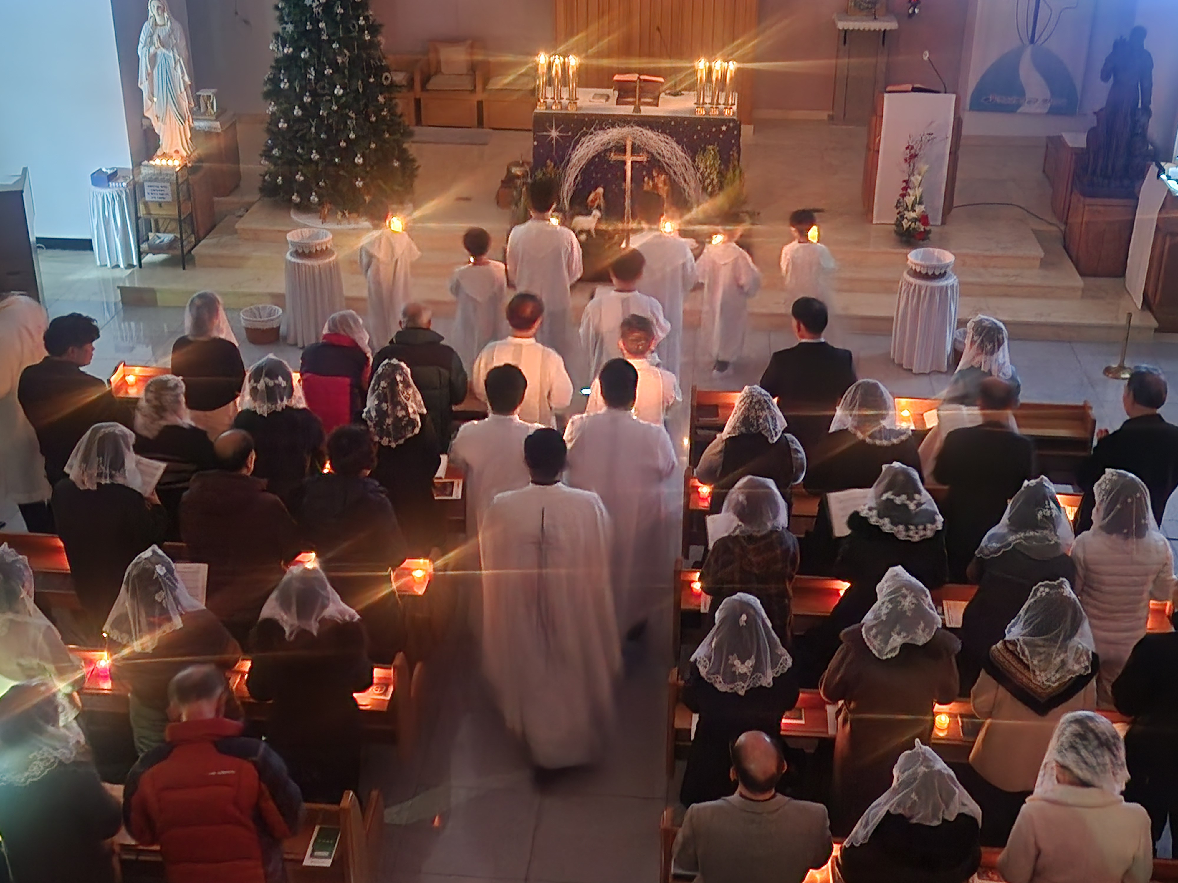 20251224-주님 성탄 대축일 밤 미사 (5).JPG