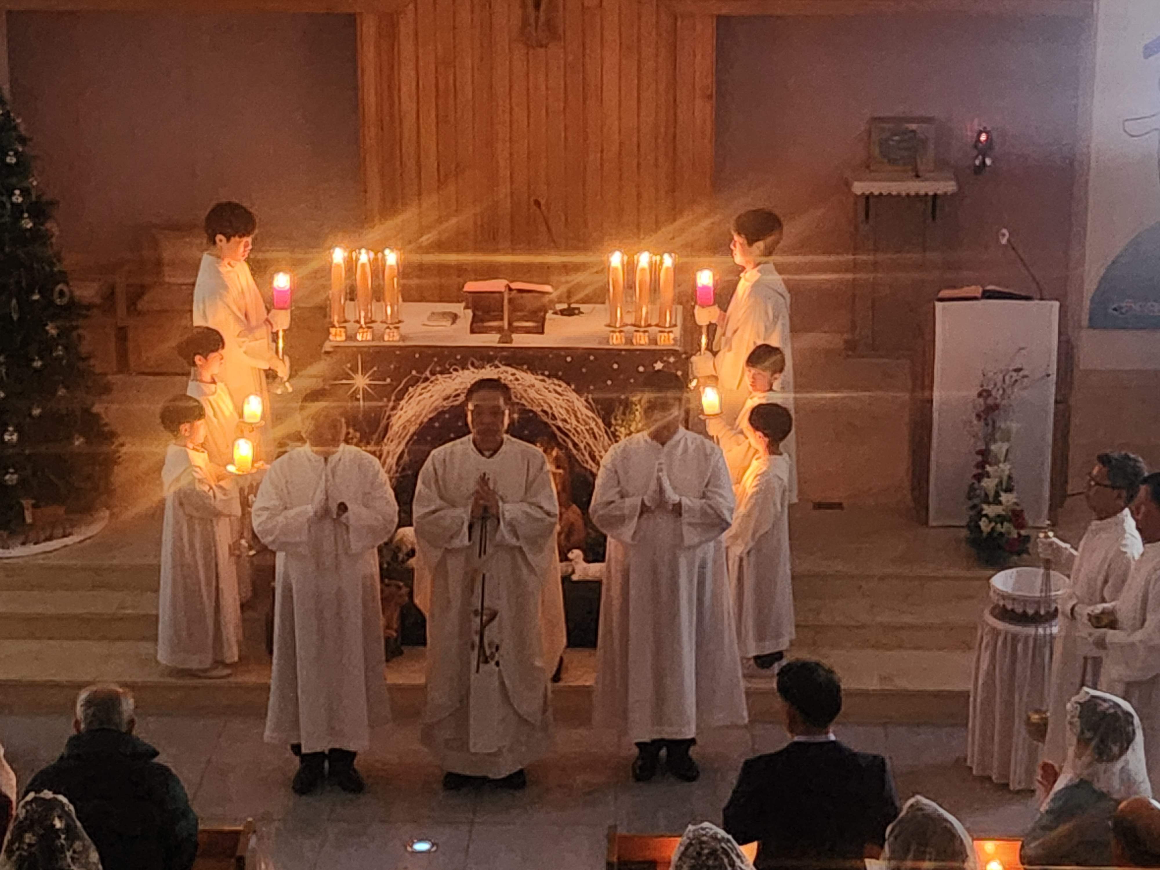 20251224-주님 성탄 대축일 밤 미사 (17).JPG