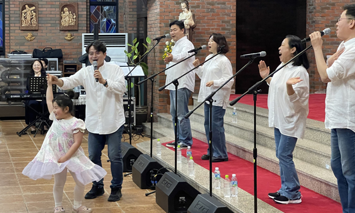 2024-03-31 가족미사 & 이노주사 공연.jpg