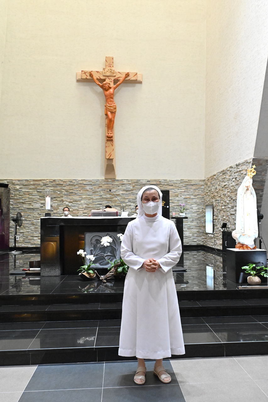 DSC_3715J.jpg