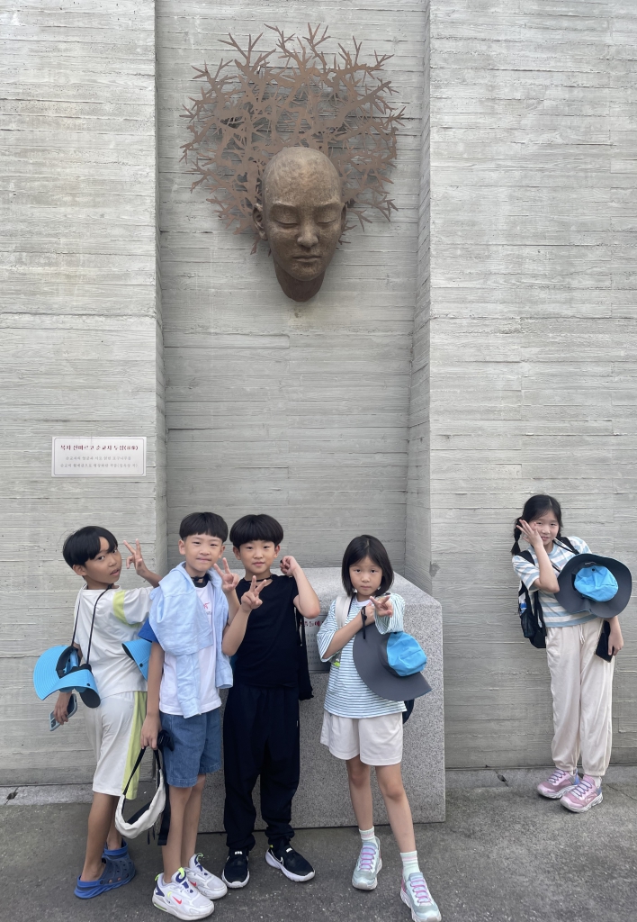 2024년9월28일주일학교성지순례3성전.jpg